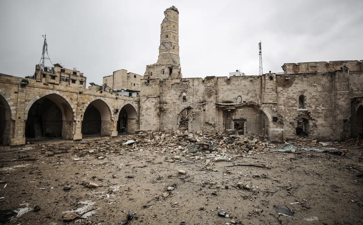 Architectural Symbolism and Identity in War-Torn Areas-Sheet5