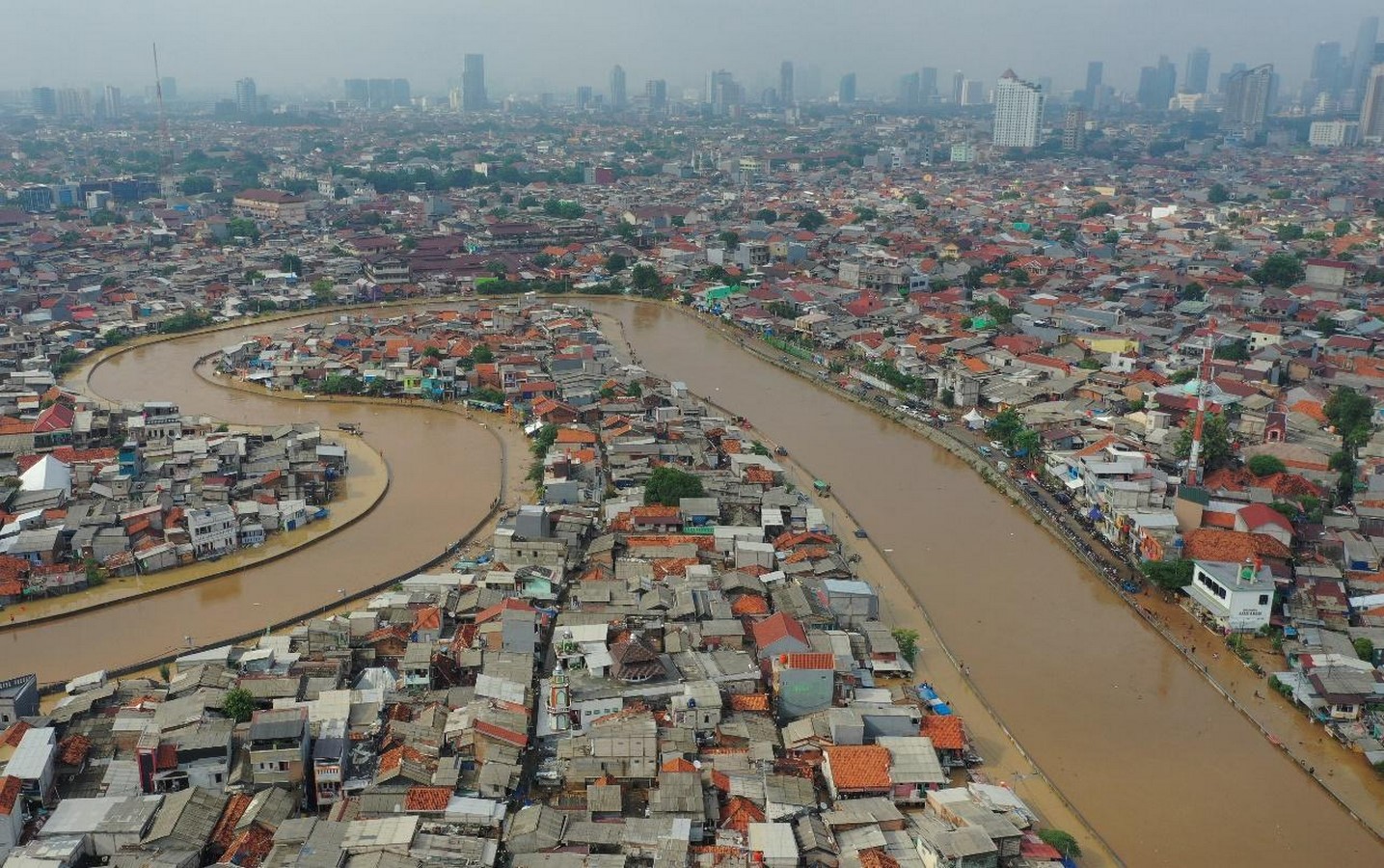 The Unheard Voices of Urbanization Echoes from the Southern Periphery-Sheet4