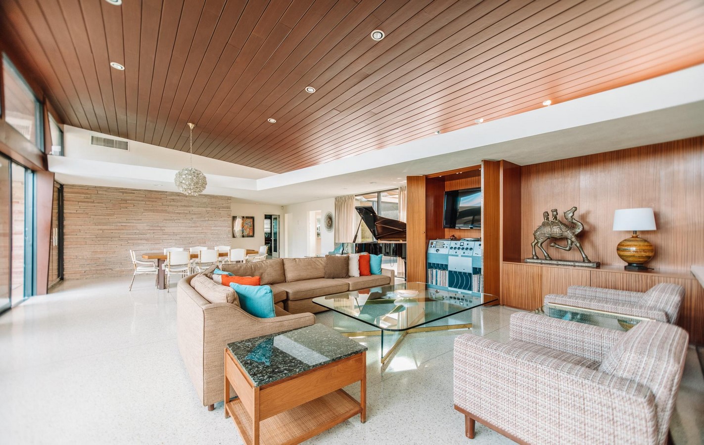 Project in-depth Twin Palms Residence in Palm Springs-Sheet4