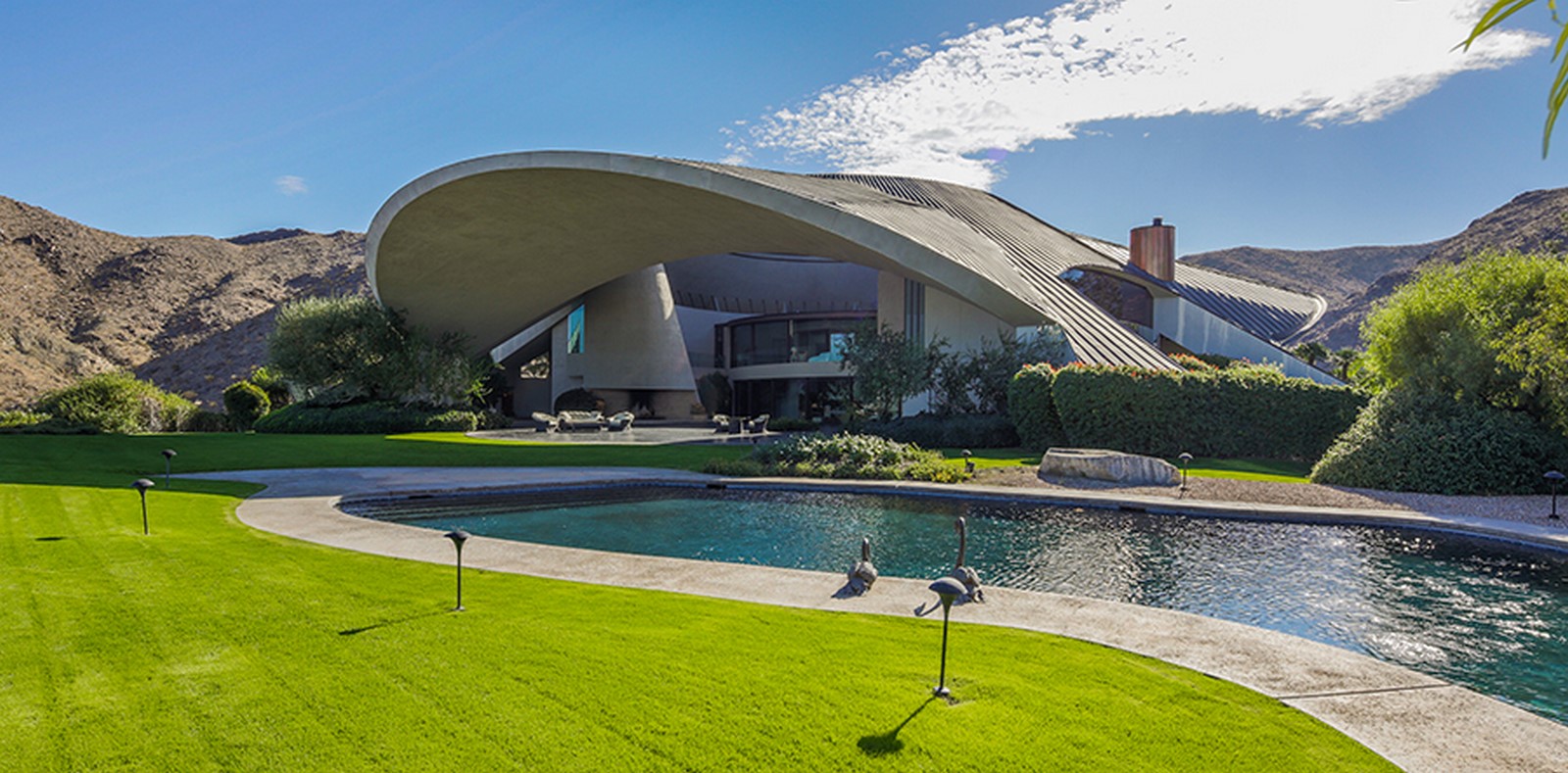 Project in-depth_ Bob Hope House, Palm Springs-Muskaan Amlani-Sheet7