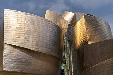 Innovative Uses of Metal Facades in Contemporary Architecture