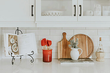 Creative Ideas & Tips for Small Kitchen Layouts