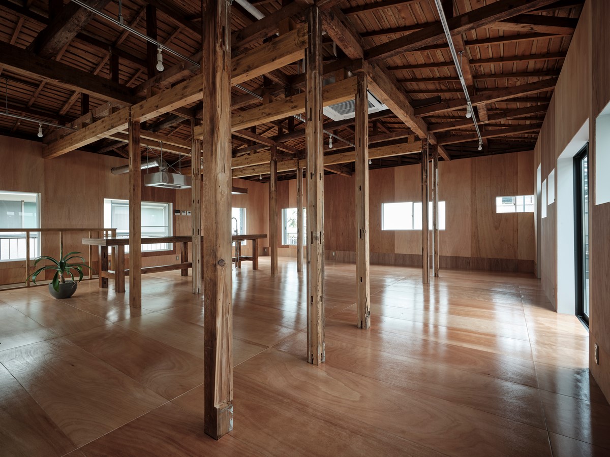 Commercial Space in Minato by Roovice-Sheet2