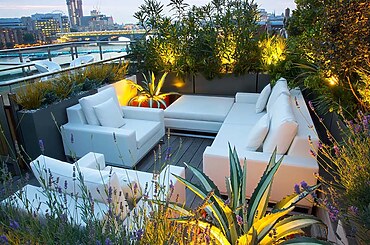 Millennium Bridge Mediterranean Roof Garden by Mylandscapes LTD