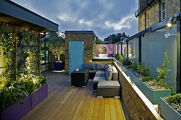 Wapping Roof Garden by Mylandscapes LTD
