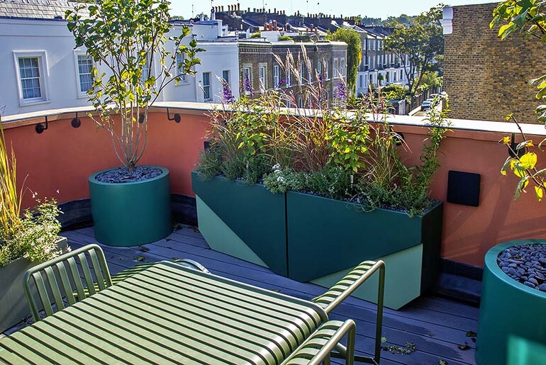 Holland Park Roof Garden by Mylandscapes LTD