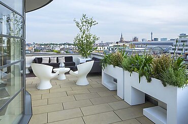 King’s Cross Roof Garden by Mylandscapes LTD