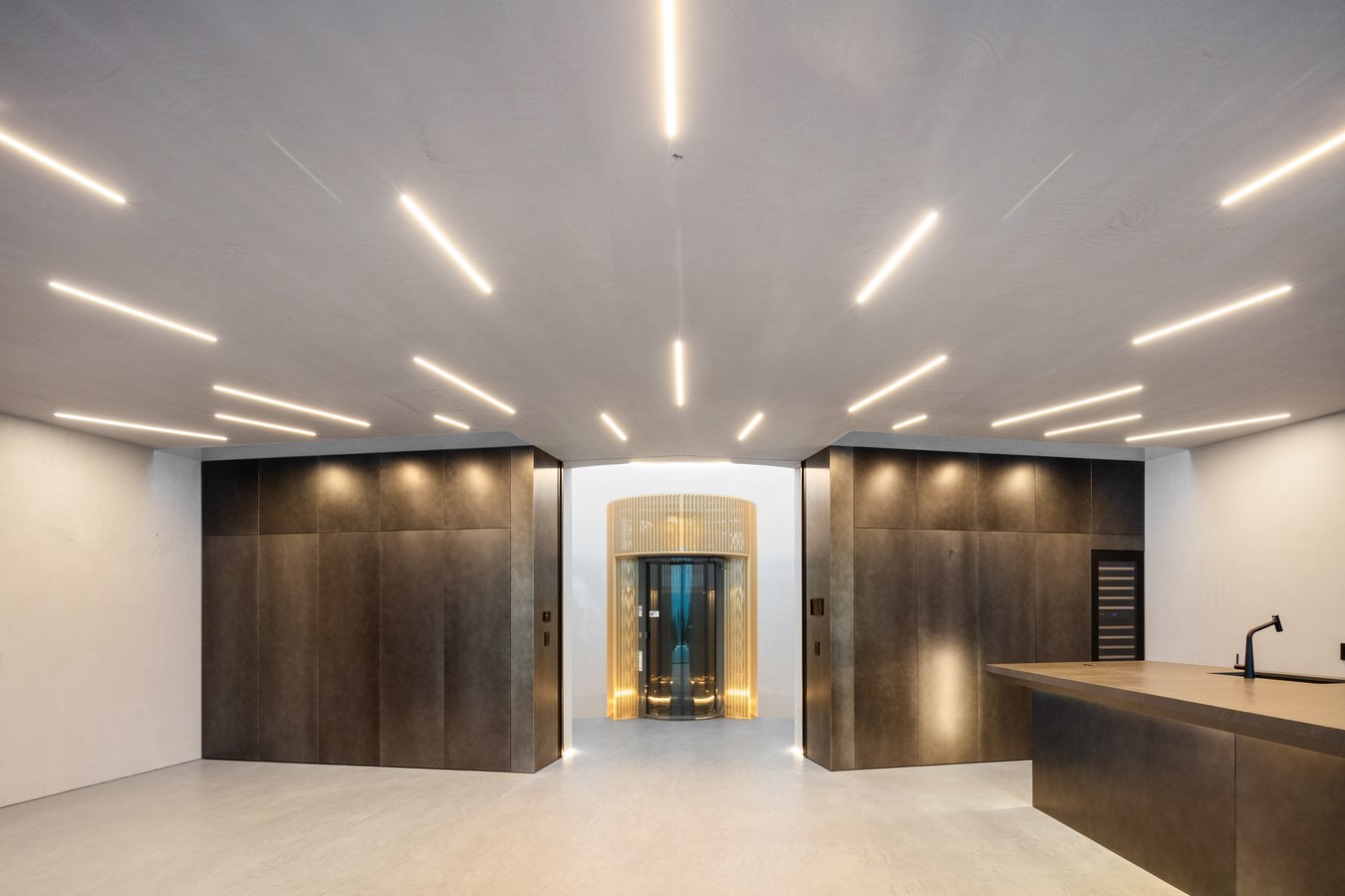 SkyBase One by Bespoke Architects Portugal-Sheet9
