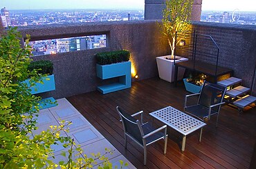 Barbican Roof Garden by Mylandscapes LTD