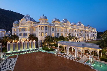 The Leela Palace by IDEAS