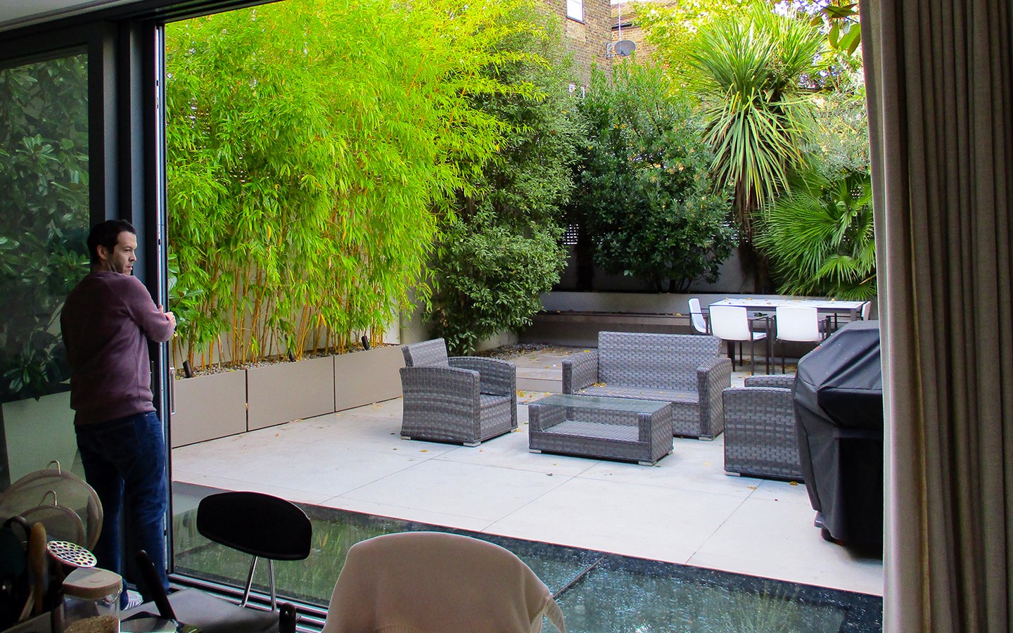 Brondesbury Architectural Courtyard by Mylandscapes LTD-Sheet1