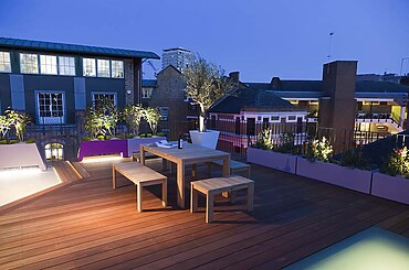 Shad Thames Roof Garden by Mylandscapes LTD