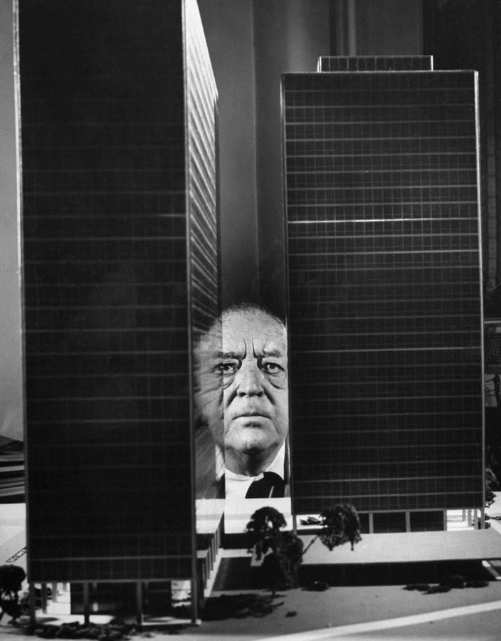 Ludwig Mies van der Rohe’s Friedrichstrasse Skyscraper-Sheet1