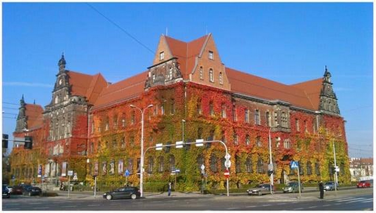 The Impact of Commercial Architecture on Urban Development-Sheet4