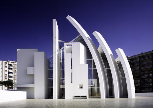 European vs American Architectural Philosophies-Sheet6