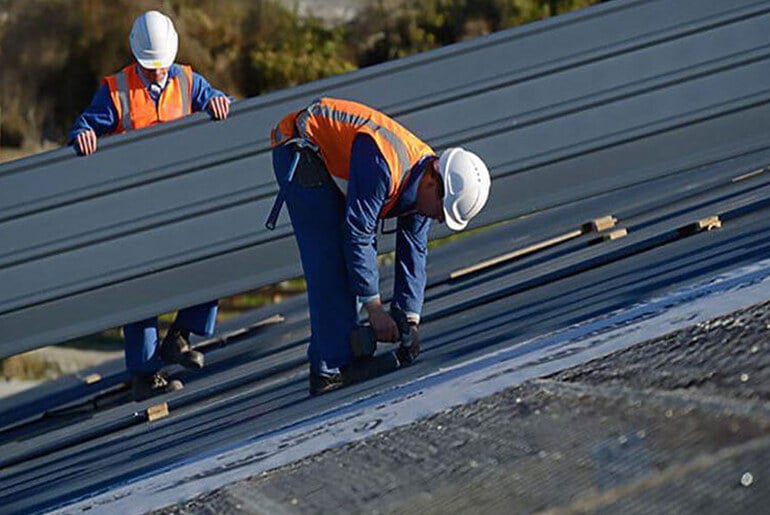 Securing Your Roof: How Experts Handle Safe Installation and Repair
