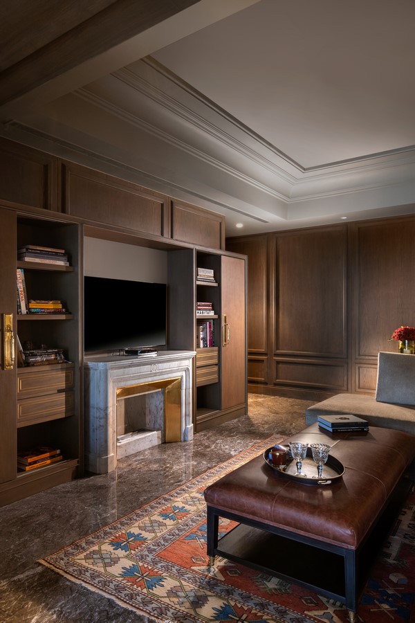 Cozy Fireplace Setups and Styling Essentials to Create Your Dream-Sheet2