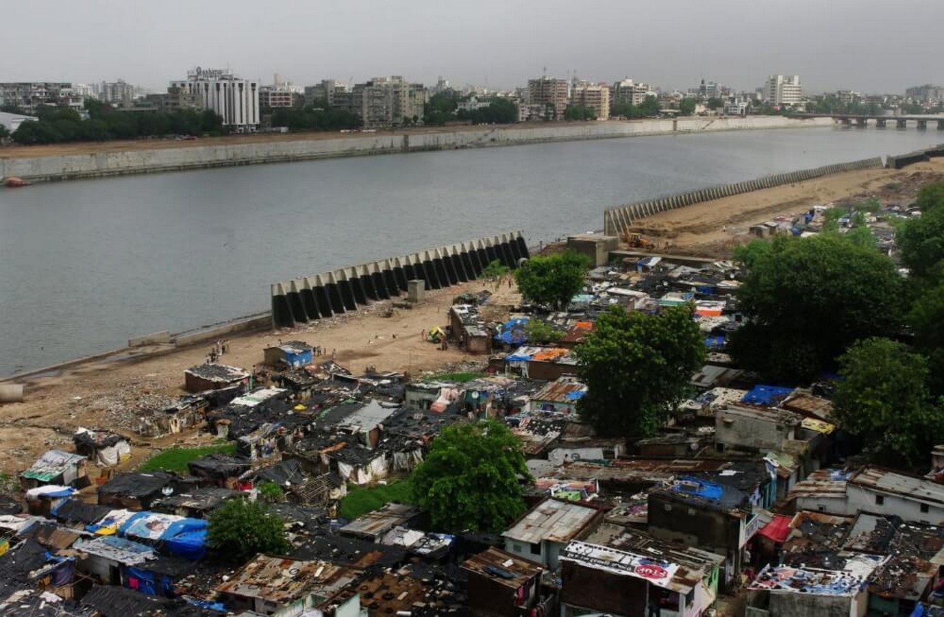 The Blurring of Formal and Informal Spaces- Seeping Urbanism in India-Sheet4