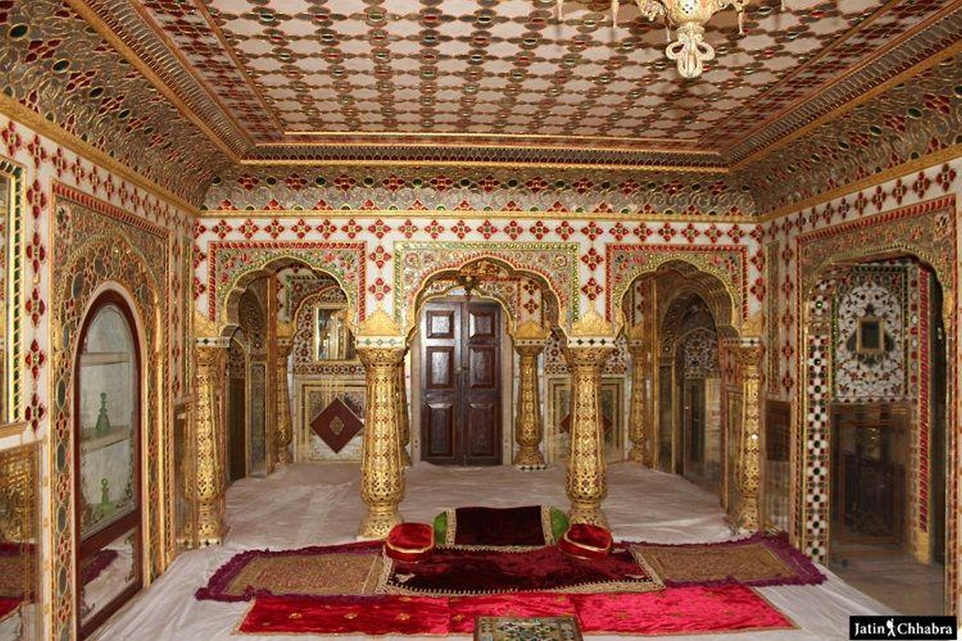 Evoking Emotion Colour Theory in the Historic Palaces of Jaipur-Sheet4