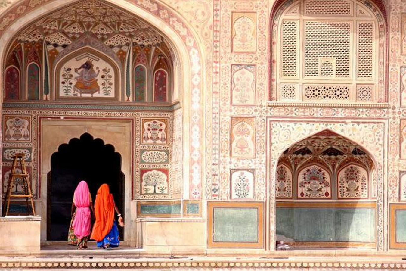 Evoking Emotion Colour Theory in the Historic Palaces of Jaipur-Sheet5