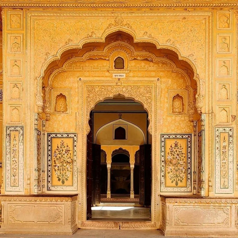 Evoking Emotion Colour Theory in the Historic Palaces of Jaipur-Sheet9