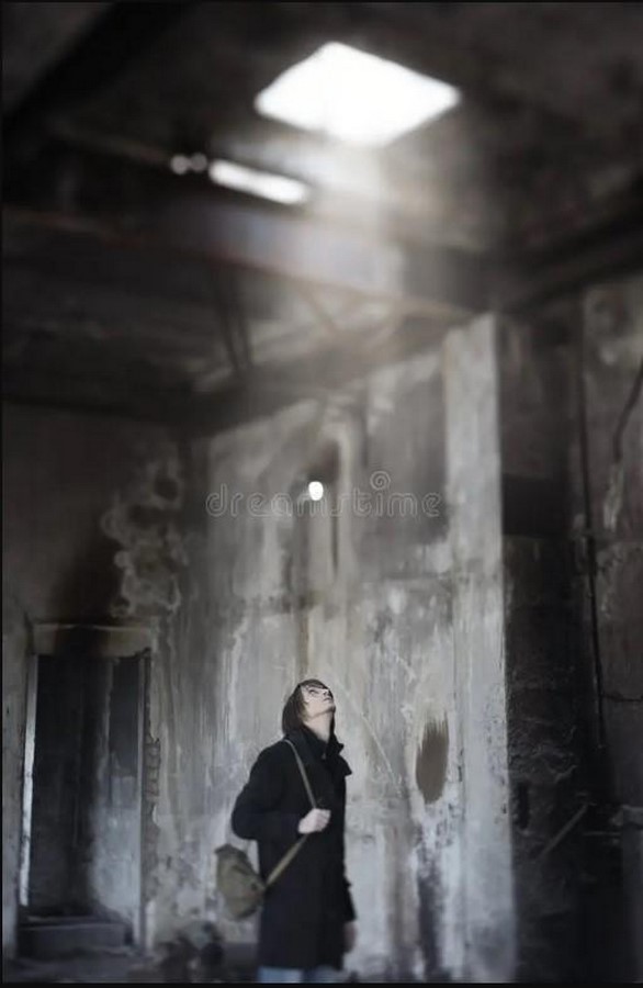 The Role of Light and Shadow in Ruin Photography-Sheet4
