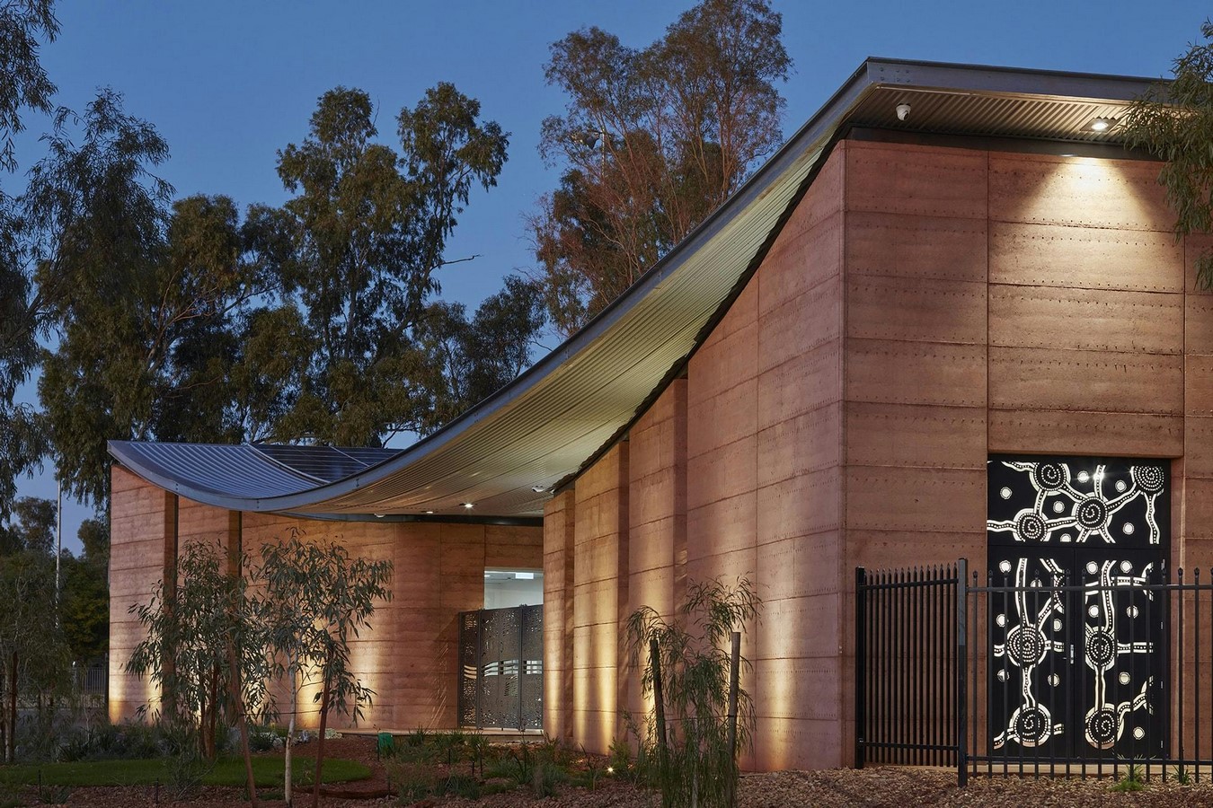 Redefining Tomorrow How Sustainable Architecture Shapes a Resilient Future-Sheet2