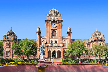 Mahatma Gandhi Hall, Indore