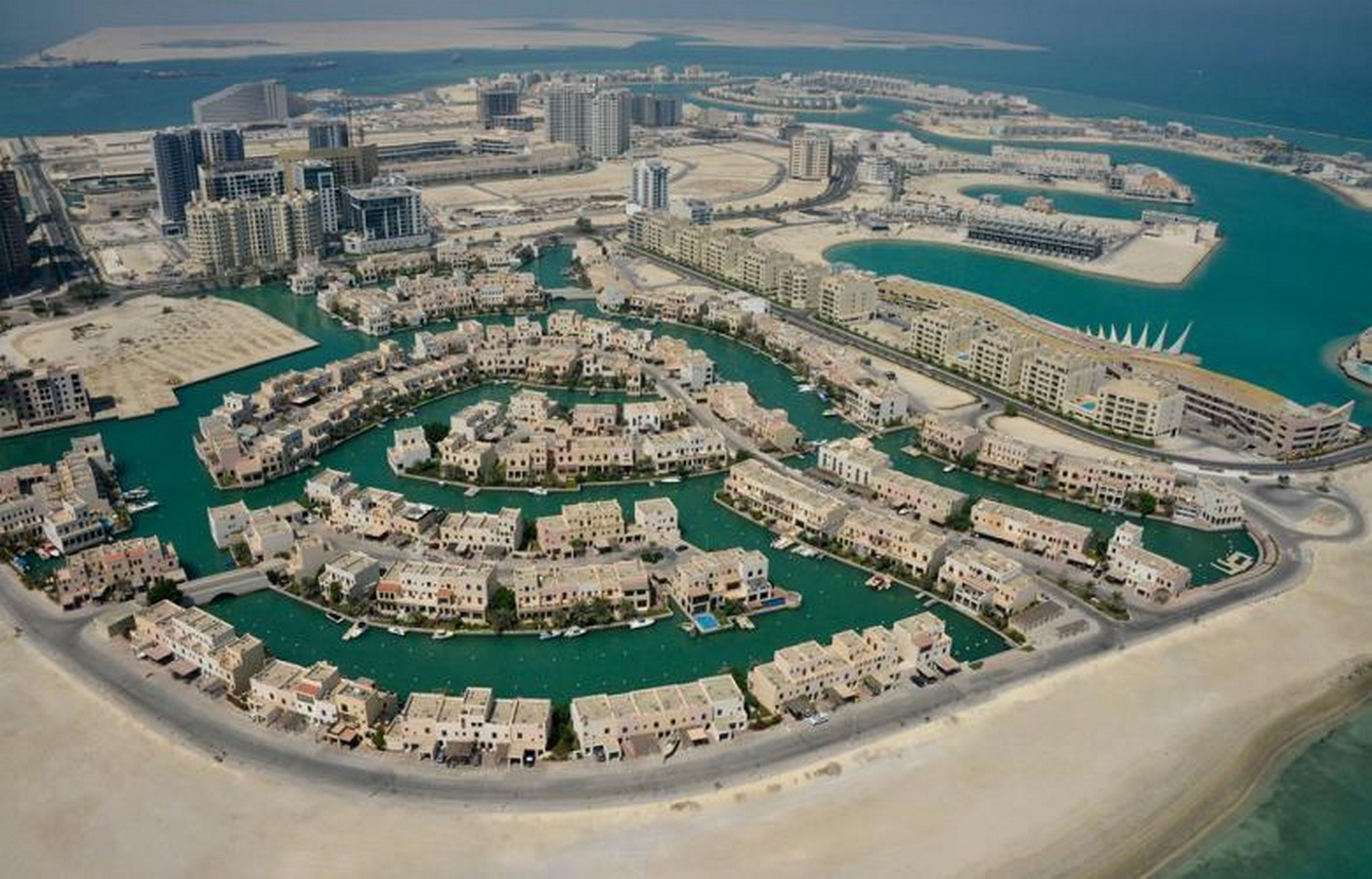 Floating Cities in the Middle East The Future of Urban Living-Sheet3