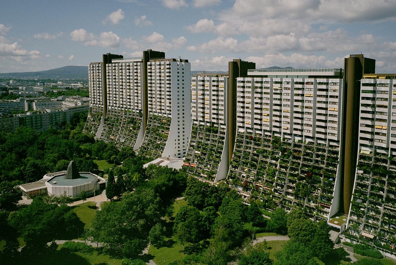 How can architecture mitigate the effects of systemic racism and social inequality-Sheet3