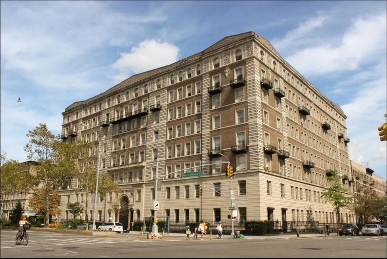 Should cities prioritize density or sprawl to address housing crises-Sheet1