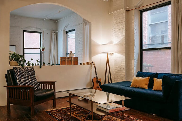 The Secret to a Warm and Inviting Living Room? Ambient Lighting
