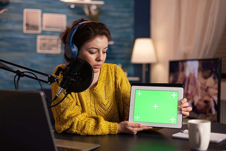 Text to Speech for Content Creators: Best Text to Audio Converters for Videos, Podcasts, and More