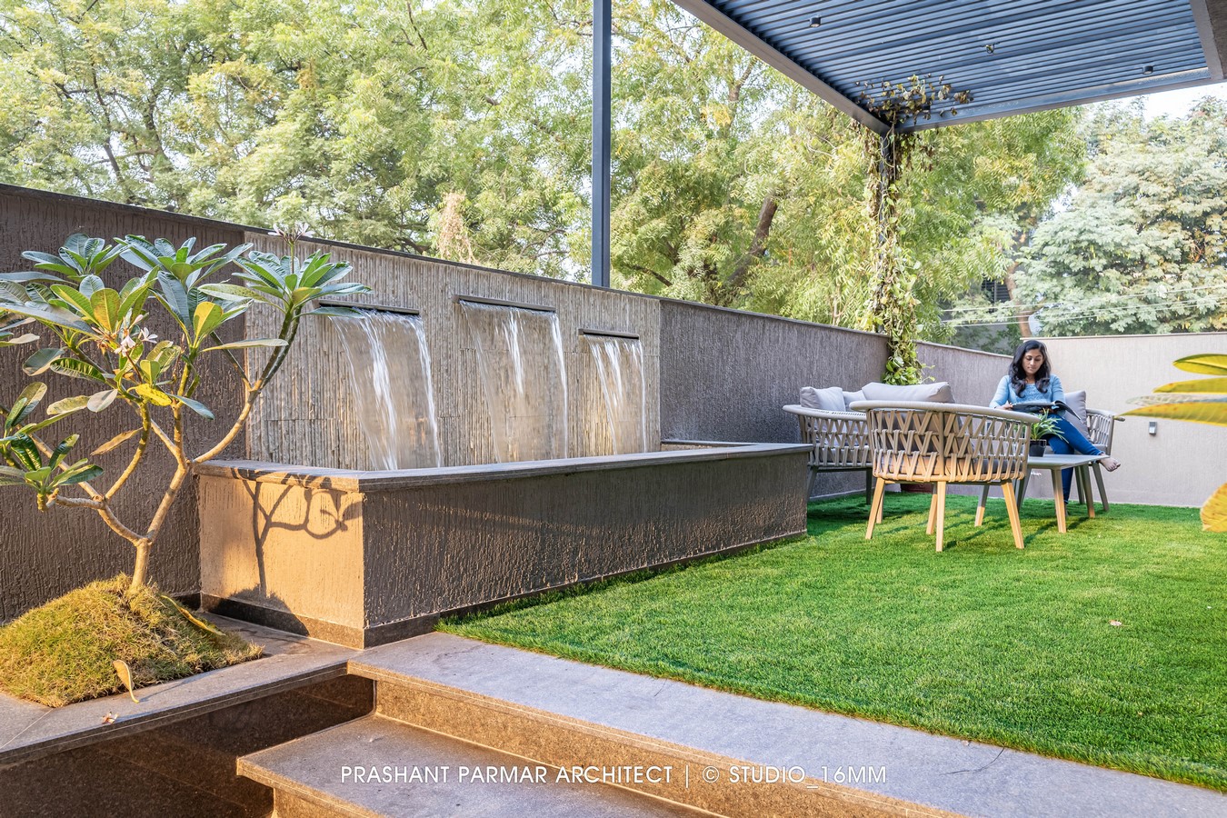 The House of Frames by Prashant Parmar Architect Shayona Consultants-Sheet6