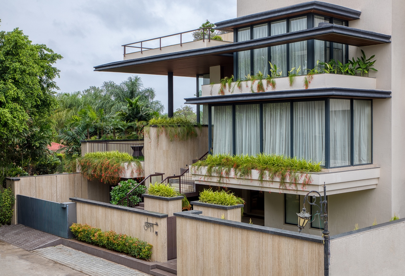 House of Linear Lines by Span Architects-Sheet1