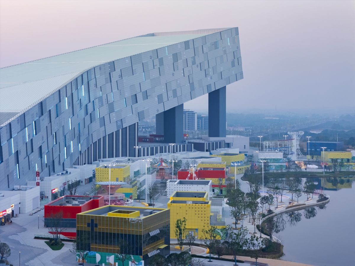 Wuhan Ski Resort by CLOU architects-Sheet2