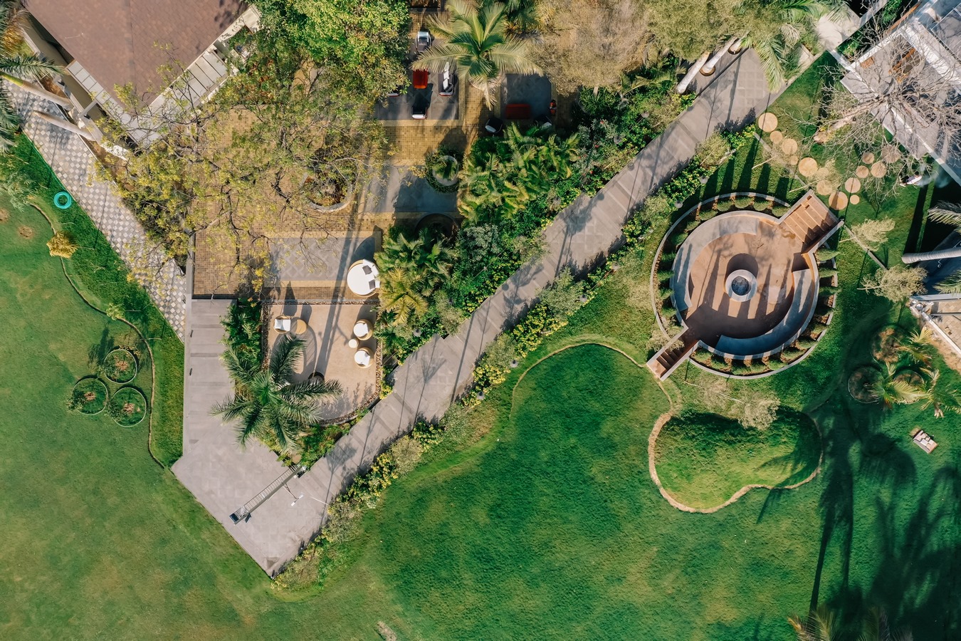 Bellevue – A House in a Park by UA Lab-Sheet1