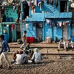 The Role of Streets in Fostering Social Interaction and Community Ties-Shhe1