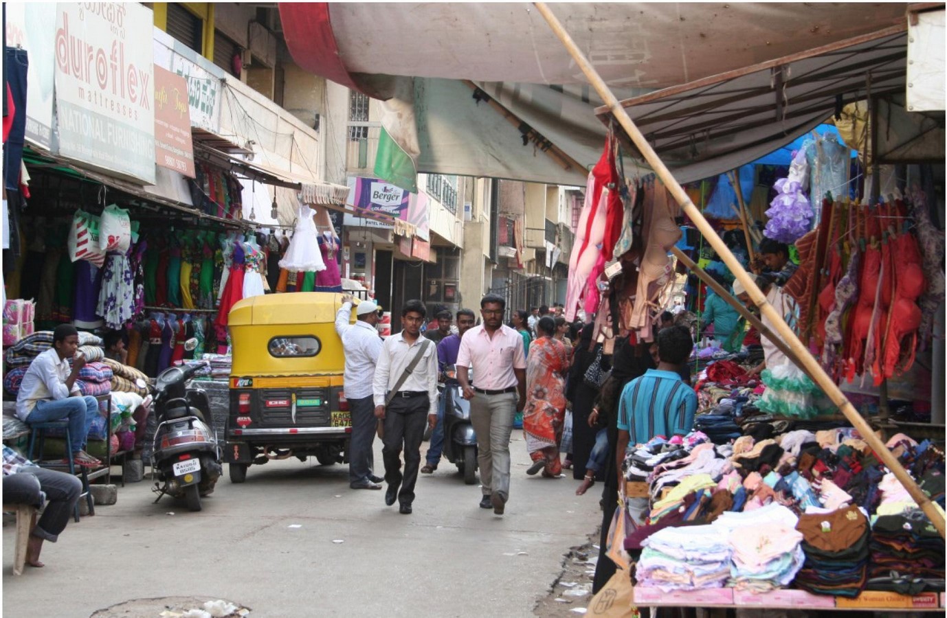 Urban Spaces - The case of sector 17 Chandigarh-Sheet1
