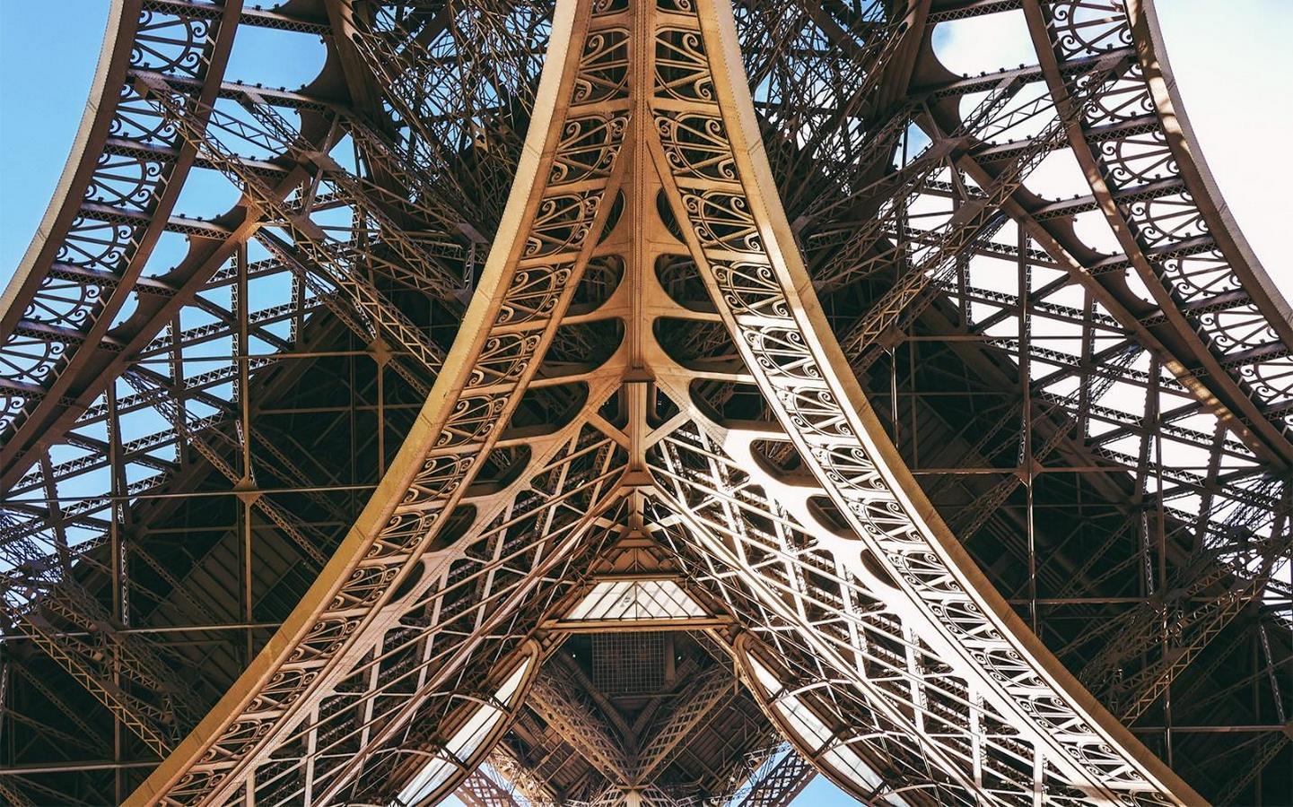 The rise of iron, glass, and steel as construction materials-Sheet5