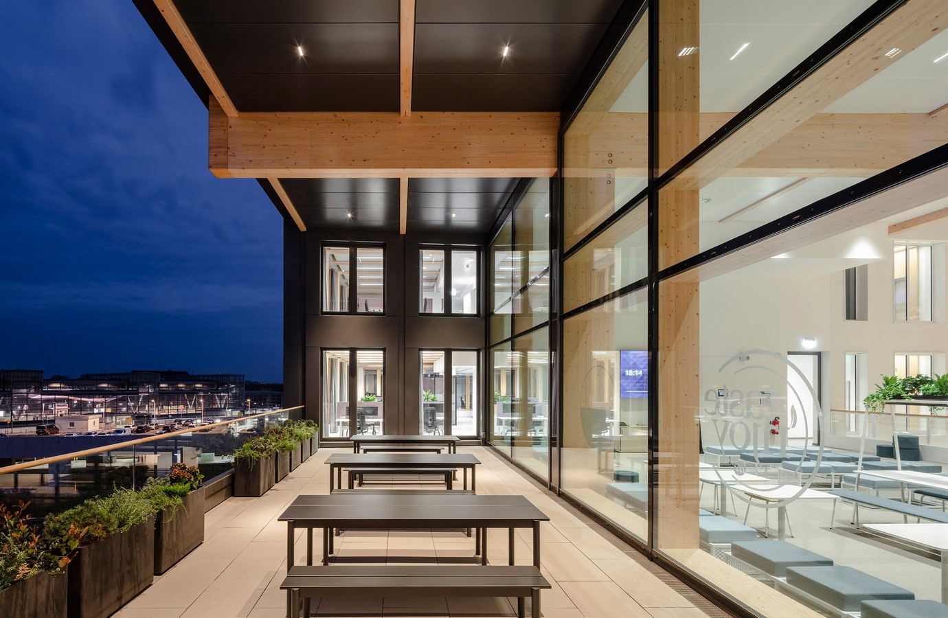 Sxb Edge Suedkreuz Berlin by Tchoban Voss Architekten Gmbh-Sheet10