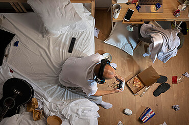 Quick Fixes for a Tired Bedroom