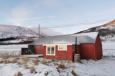 How to Build Your Own House in Norway: Costs, Benefits, and Challenges