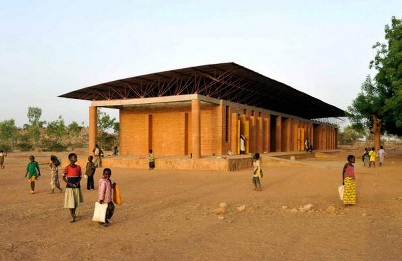 Thinking Ahead Traces of Futurism in Experimental Architecture-Sheet7