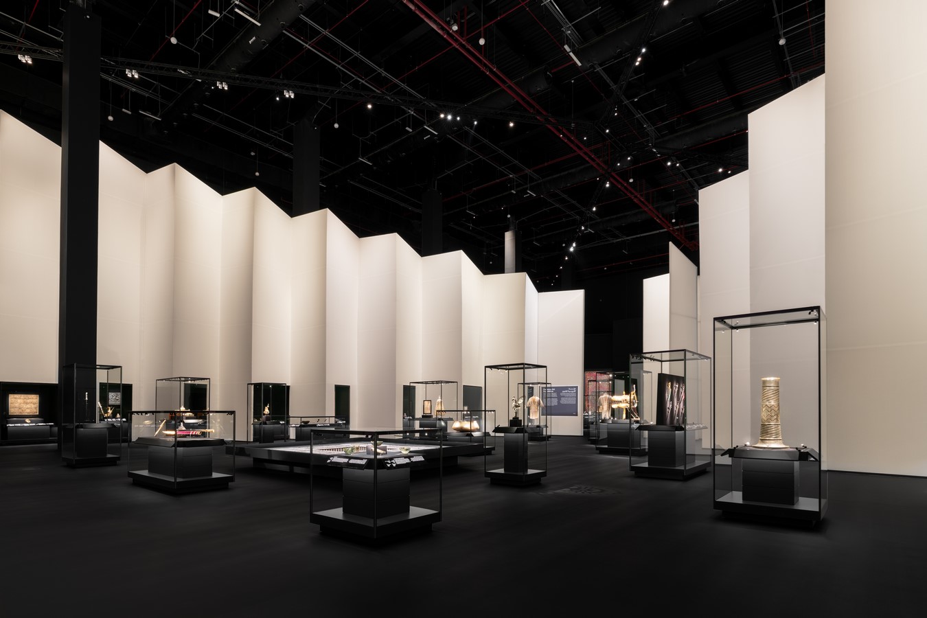 Second Edition of Islamic Arts Biennale Op-sHEET5