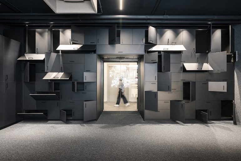 ADDITIVE HEADQUARTERS blue boxscape by NOA - RTF | Rethinking The Future