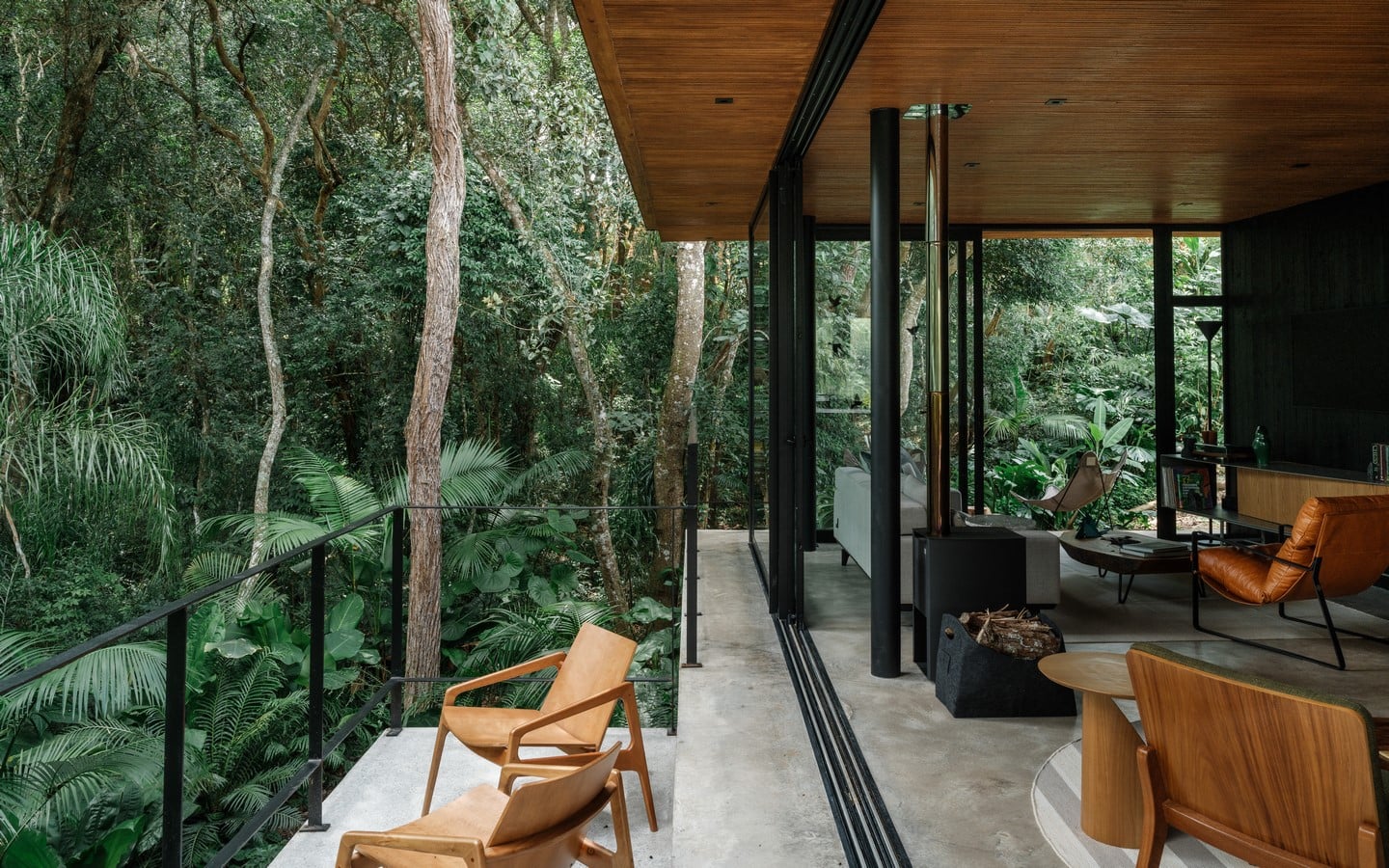 Guapuruvus House by Cornetta Arquitetura-Sheet4