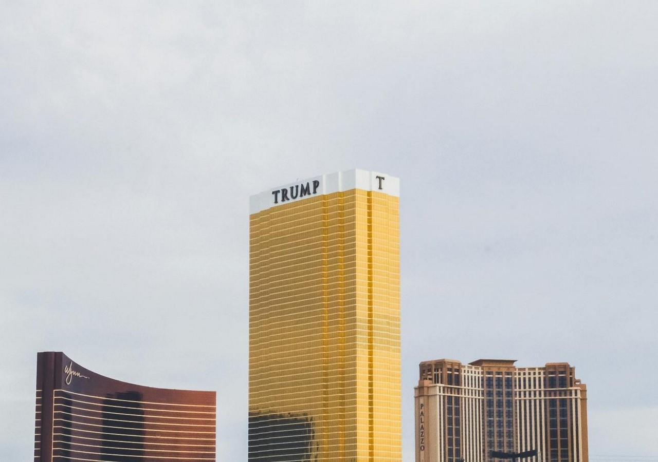 “Make Architecture Great Again!” What If Donald Trump Were an Architect-Sheet1