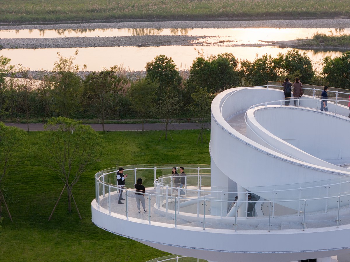 Lujiatan Wetland Park Commercial Service Center by muda-architects-Sheet1