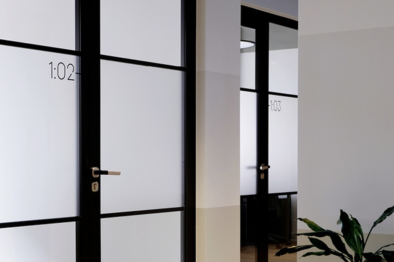 Wayfinding system Martinistraße 62–66, Bremen by Studio Gourdin-Sheet3